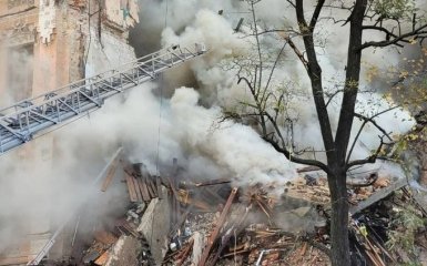 Из-под завалов разрушенного дроном армии РФ дома в Киеве извлекли тело первого погибшего