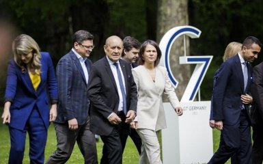 Країни G7 планують надати Україні 30 млрд доларів фінансової допомоги