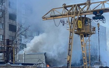 У Києві пролунав вибух на території колишнього заводу — кількість загиблих зросла до чотирьох