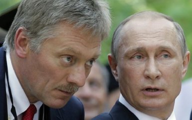 У Путіна прокоментували борди з ним та Порошенко
