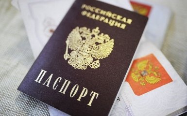 Путін збирається роздати російські паспорти всім українцям