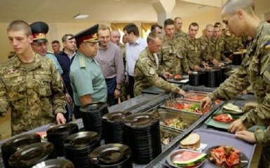 Скандал с жуткой едой для украинской армии набирает обороты: появилось видео