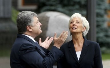 Транш МВФ: Порошенко і Лагард провели важливу розмову