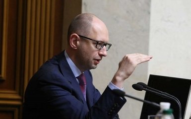 Яценюк пропонує Раді висловити недовіру уряду