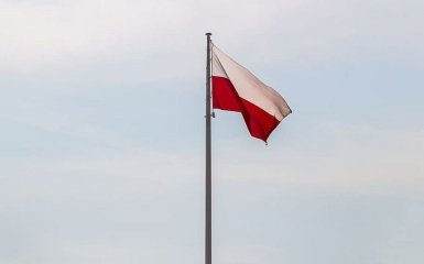Польша заявила о стремлении к хорошим отношениям с Украиной после вызова посла