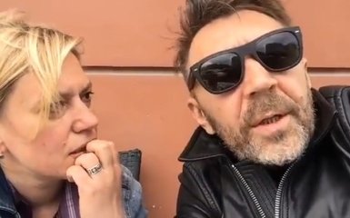 Шнуров высмеял слова Медведева стихотворением: появилось видео