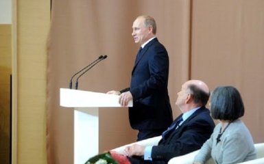 Это ложь: у Путина прокомментировали скандал с Зеленским