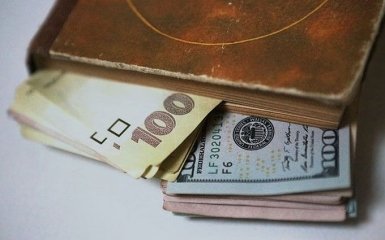 Курсы валют в Украине на вторник, 6 декабря