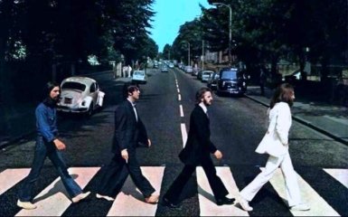 Архівні та рідкісні кадри: The Beatles випустили новий кліп на пісню Here Comes The Sun