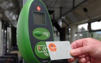 В Україні запрацював закон про електронні квитки у міському транспорті