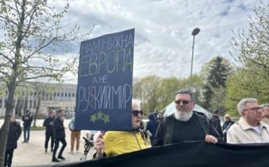 Русскоязычные жители Латвии призвали Кремль оставить их в покое