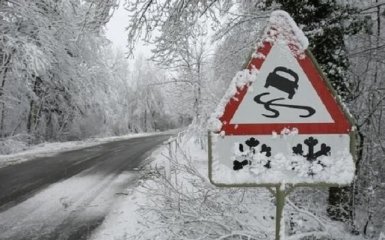 Синоптики прогнозують сильні снігопади по всій Україні