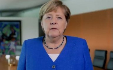 Викликає велике занепокоєння - Меркель записала екстрене звернення