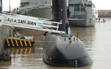 Зникнення підводного човна в Аргентині: голову ВМС відправили у відставку