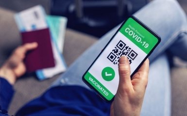 Евросоюз вводит COVID-паспорта с 15 июня
