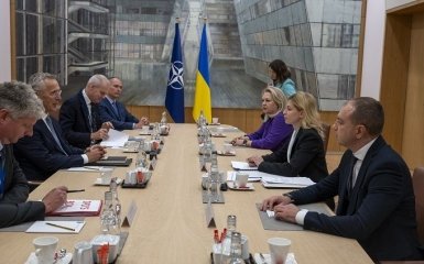 Киев призывает созвать Совет Украина-НАТО — что произошло