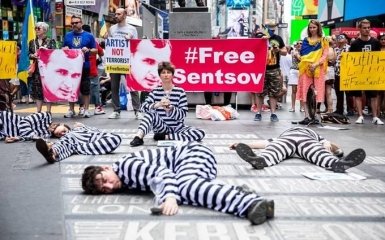 Артист - не терорист: в центрі Нью-Йорка пройшла масштабна акція на підтримку Олега Сенцова