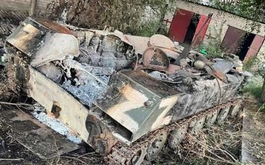 Військові армії РФ спалювали тіла загиблих на звалищі в Херсоні – The Guardian