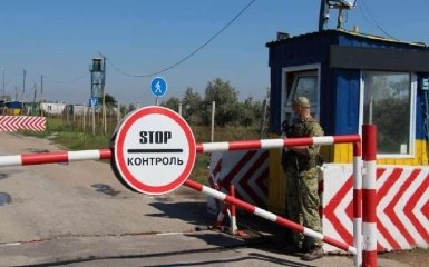 На одном из КПВВ больше не будут пропускать на территорию Крыма