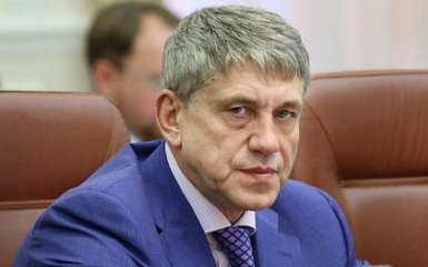 Скандал: в мережі обговорюють відео з міністром України і бойовиками ДНР