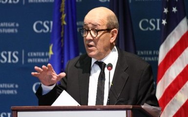 Глава МИД Франции пригрозил Кремлю из-за возможного вторжения в Украину