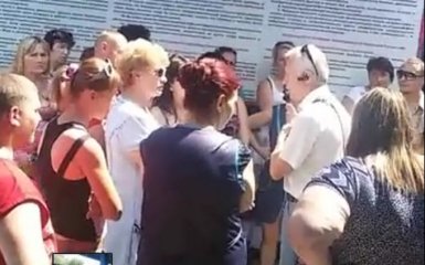 В захваченном боевиками Донецке недовольны "национализацией" рынков: появилось видео