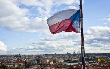 Чехія скасовує жорсткий карантин проти COVID-19 - перша серед країн Європи