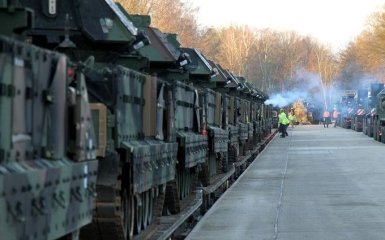 США перебрасывают тысячи военных и танков в Польшу: Россия готовит ответ