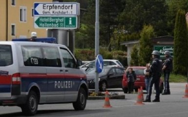 В Австрии неизвестный захватил заложника в банке