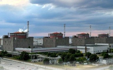 "Укрэнерго" возобновило энергопитание ЗАЭС после ракетной атаки РФ