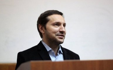 Кум Порошенко не пожалел дать в долг огромную сумму