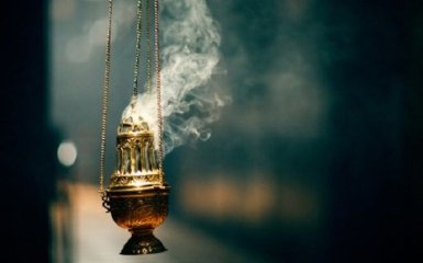 Недалеко от Крыма священник заново освящал церковь после молитвы украинских военных