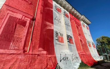 У Мінкульті уточнили майбутнє суперечливого Гостиного двору в Києві