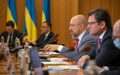 Глава Кабміну вирішив позбавити міністрів деяких повноважень