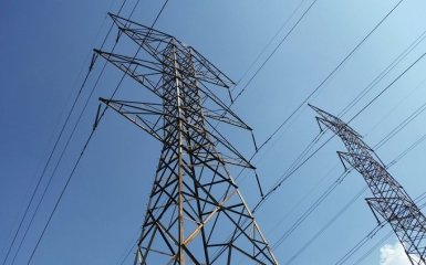 Укрэнерго обнародовало режим отключений электричества 15 ноября