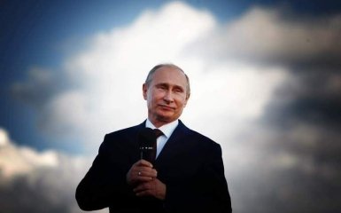 В оккупированном Крыму облупился Путин: фото насмешило соцсети