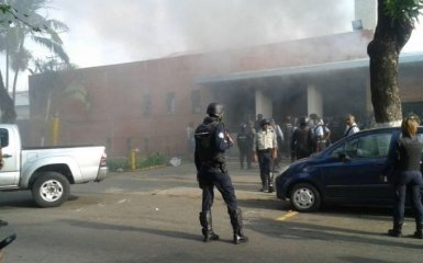 У в'язниці Венесуели влаштували бунт, десятки жертв: опубліковано відео