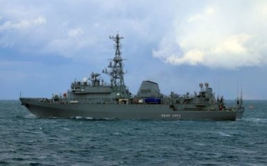 В Міноборони РФ заявили про атаку безпілотних катерів ЗСУ на розвідувальний корабель у Чорному морі