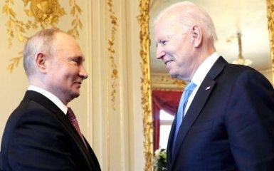 Байден и Путин обменялись подарками на переговорах