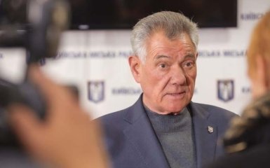 Экс-мэр Киева попал в ДТП: опубликованы фото