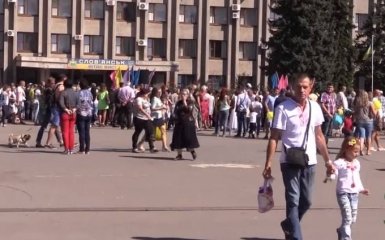 Бывшую столицу "русской весны" не узнать: появилось яркое видео из Славянска