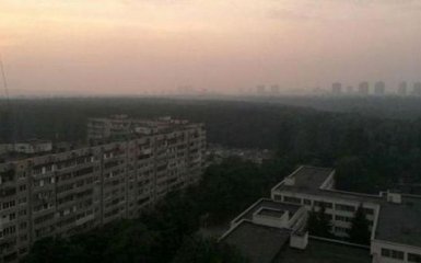 Киян розбурхав запах диму по всьому місту: у мережі губляться в здогадах