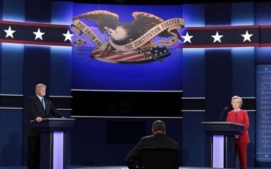 На дебатах Клинтон и Трамп перешли на личные выпады: опубликовано видео