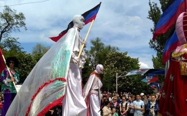 Жизнь под Захарченко: появились новые фото из оккупированного Донецка