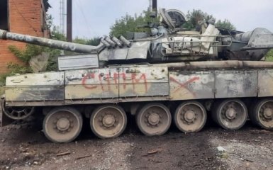 Главное за ночь: армия РФ пытается удержать оккупированные территории и терпит страшные потери на юге Украины