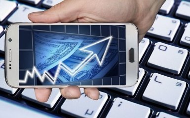 Яким буде курс долара в 2020 році: міністр зробив несподіваний прогноз