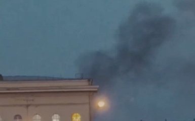 Россия назвала причину пожара в здании Минобороны
