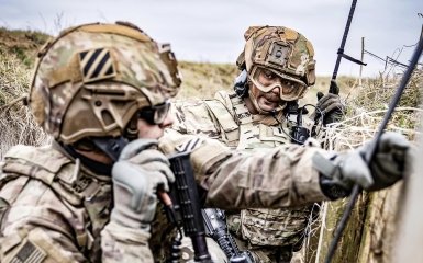 солдати НАТО