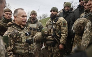 Маємо частковий успіх на деяких ділянках. Генерал Сирський описав ситуацію на сході