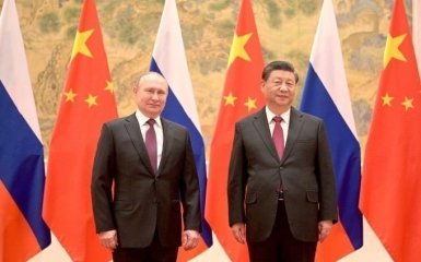 "Нейтральний" Китай допомагає Росії з озброєнням — The Telegraph